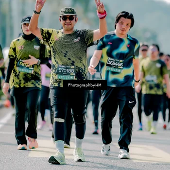 Runner Photo 6462323