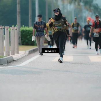 Runner Photo 6462343