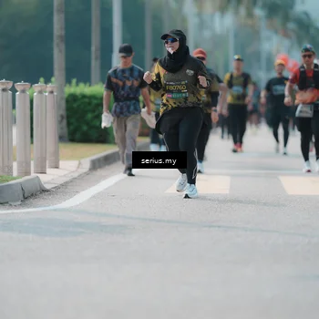 Runner Photo 6462345