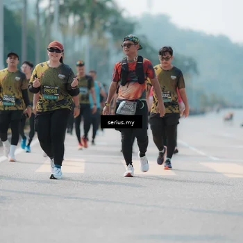 Runner Photo 6462417
