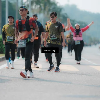 Runner Photo 6462436