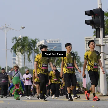 Runner Photo 6462476