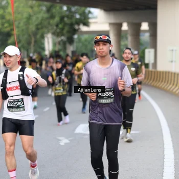 Runner Photo 6462480