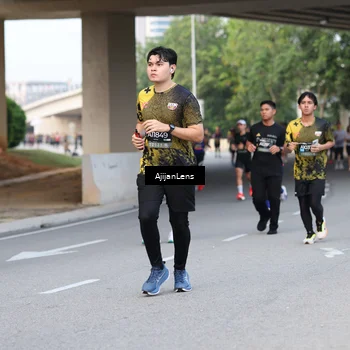 Runner Photo 6462509