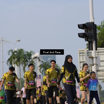 Runner Photo 6462525