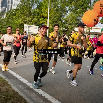 Runner Photo 6462531