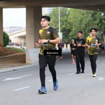 Runner Photo 6462532