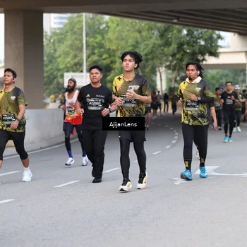 Runner Photo 6462555