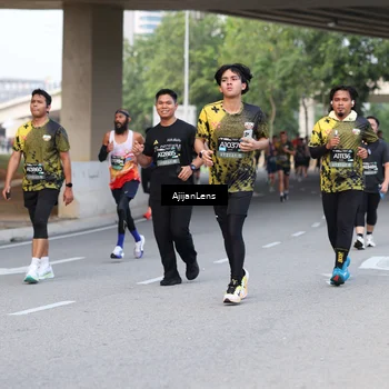 Runner Photo 6462574