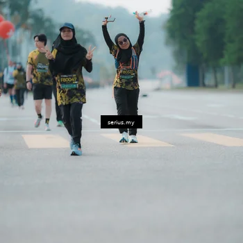 Runner Photo 6462599