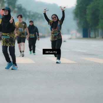Runner Photo 6462619