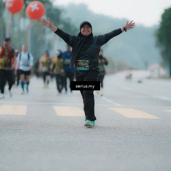 Runner Photo 6462652