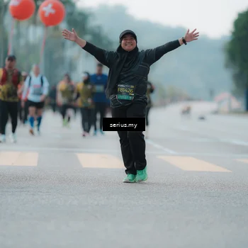 Runner Photo 6462654