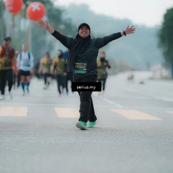 Runner Photo 6462672