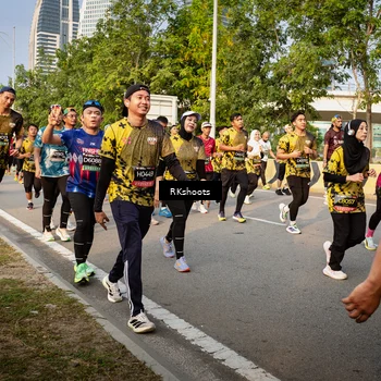 Runner Photo 6462710