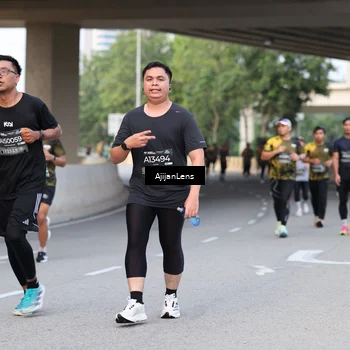 Runner Photo 6462733