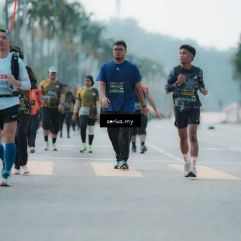 Runner Photo 6462749
