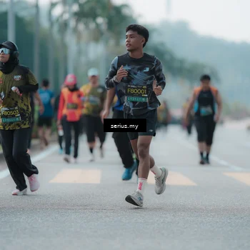 Runner Photo 6462763