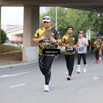 Runner Photo 6462821