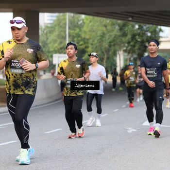 Runner Photo 6462846