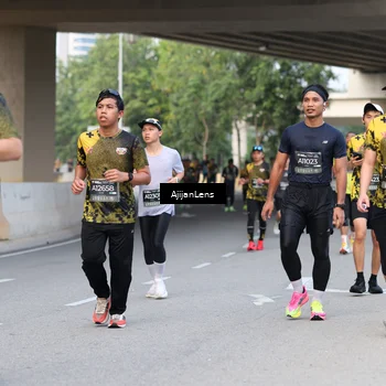 Runner Photo 6462873