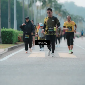 Runner Photo 6462935