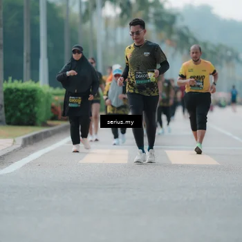 Runner Photo 6462940