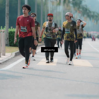 Runner Photo 6463042