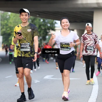 Runner Photo 6463063