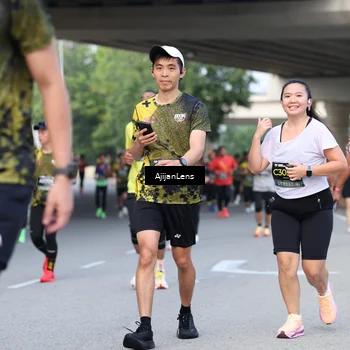 Runner Photo 6463073