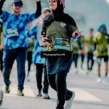 Runner Photo 6463076