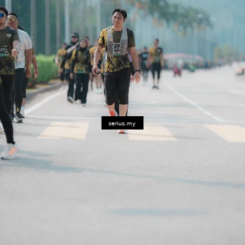 Runner Photo 6463085