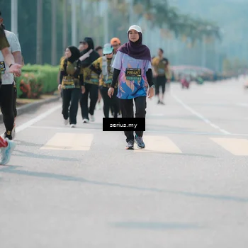 Runner Photo 6463104