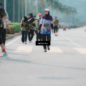 Runner Photo 6463105