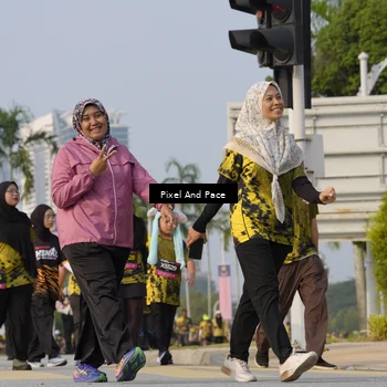Runner Photo 6463111