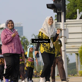 Runner Photo 6463115