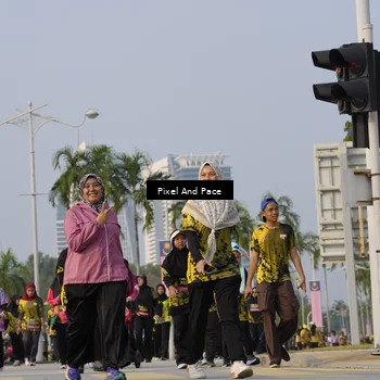 Runner Photo 6463135