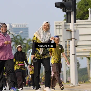Runner Photo 6463137