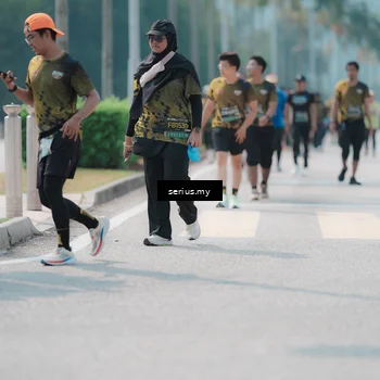 Runner Photo 6463163