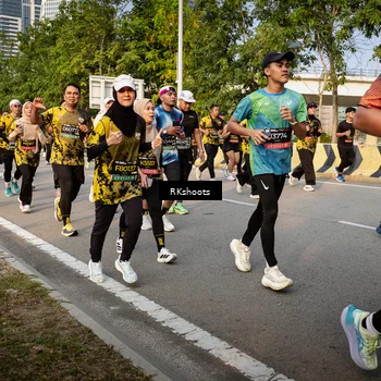 Runner Photo 6463178