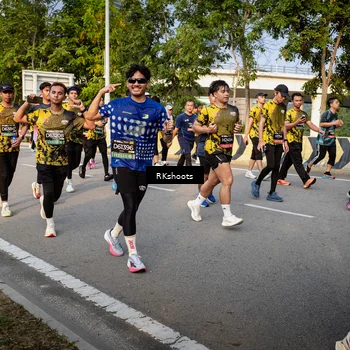 Runner Photo 6463182