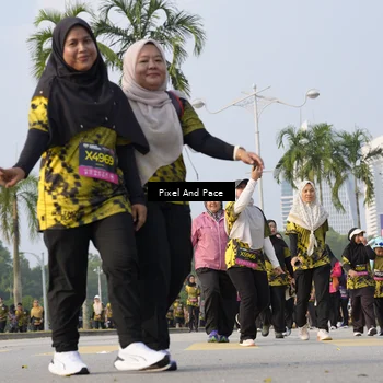 Runner Photo 6463193