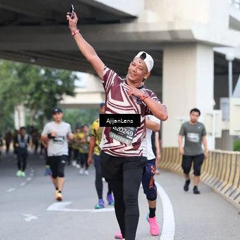 Runner Photo 6463195