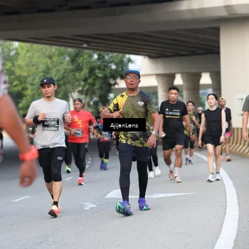 Runner Photo 6463212