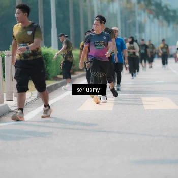 Runner Photo 6463215