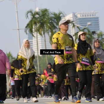 Runner Photo 6463218