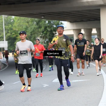 Runner Photo 6463241