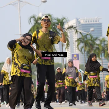 Runner Photo 6463251