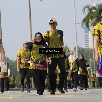 Runner Photo 6463280