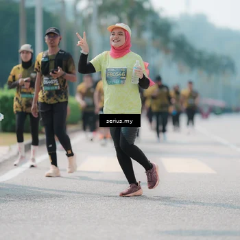 Runner Photo 6463286